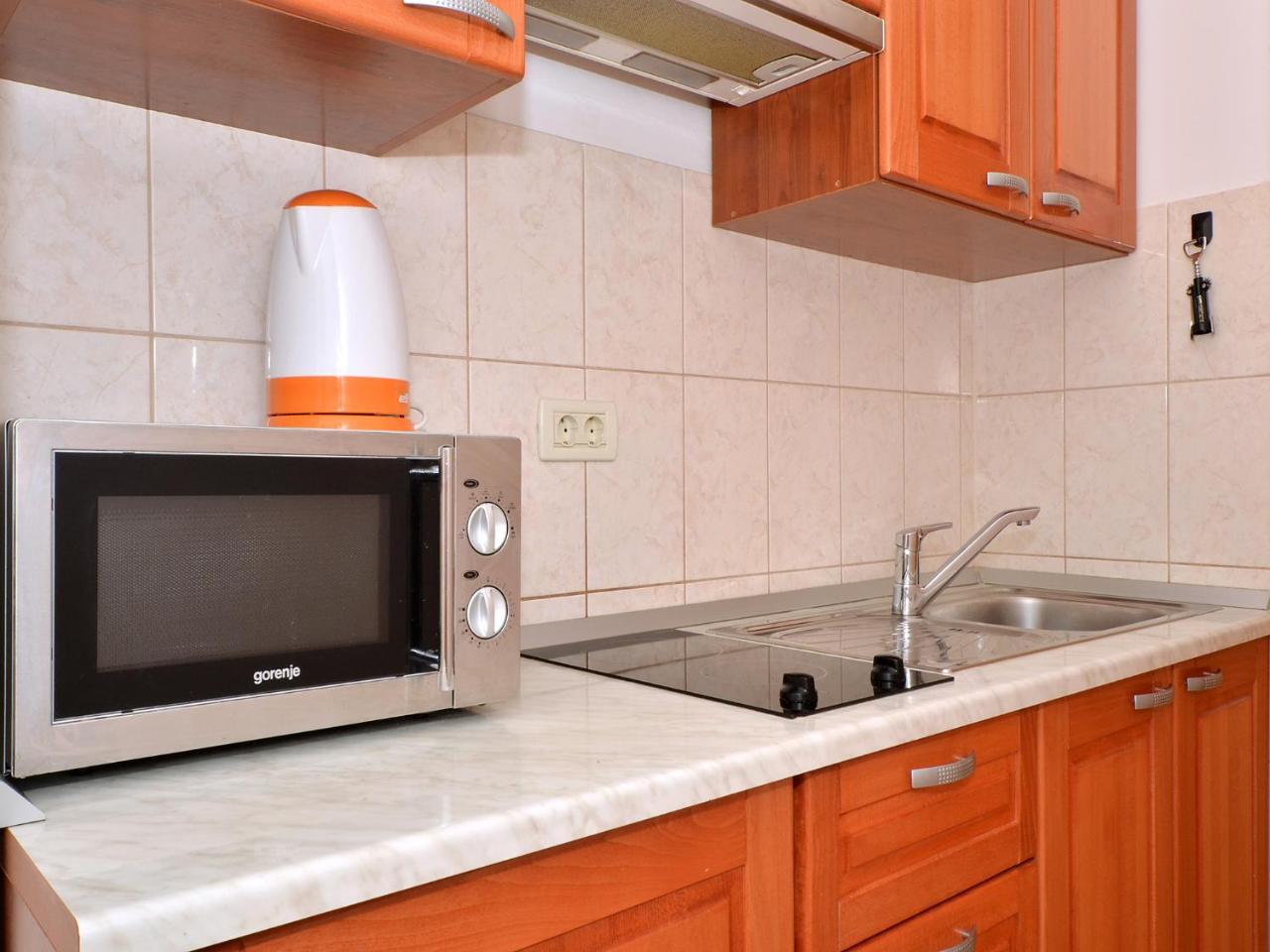 Apartments Nera ポドストラナ エクステリア 写真