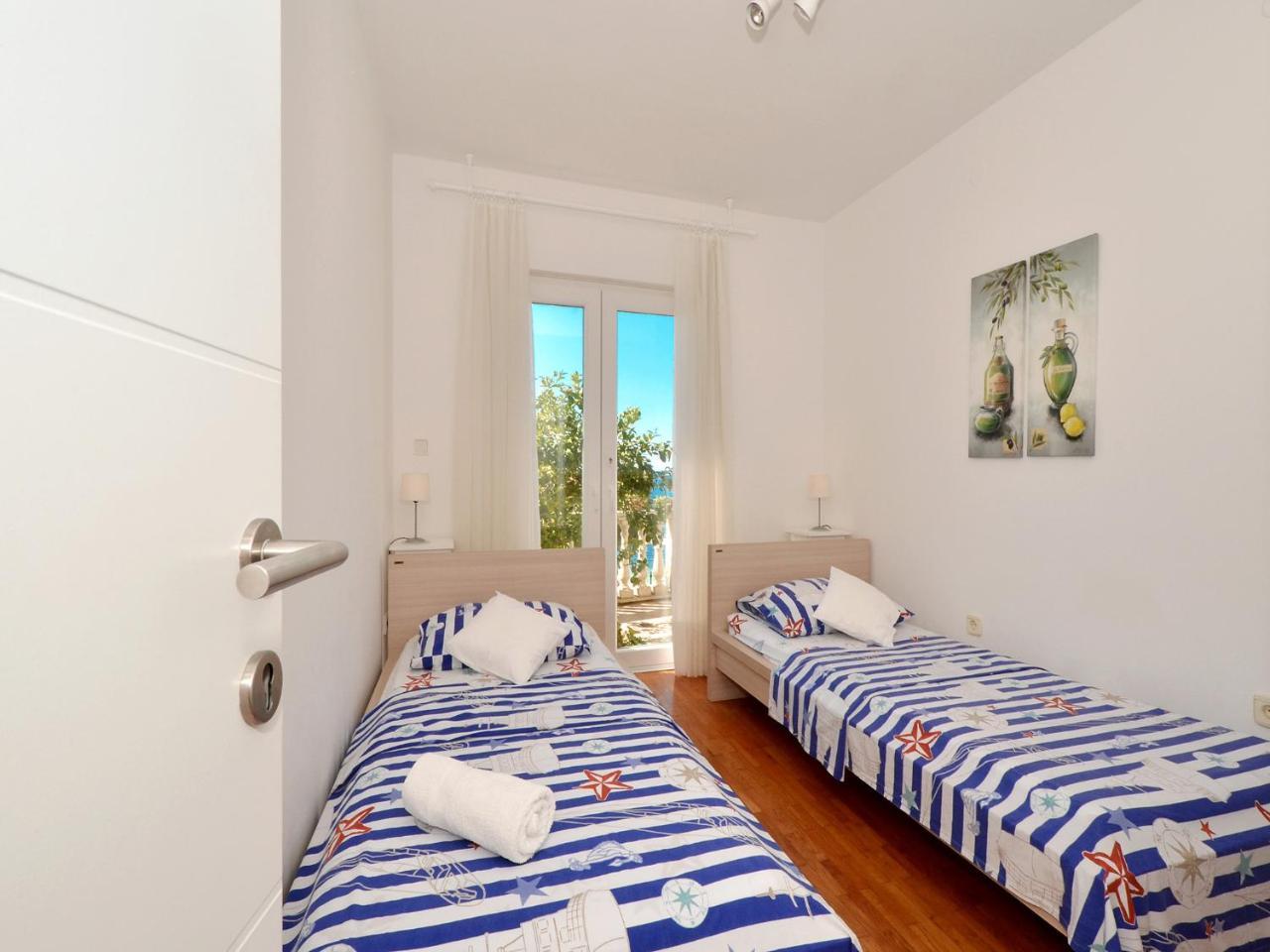 Apartments Nera ポドストラナ エクステリア 写真